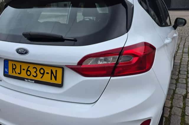 Ford Fiesta (2017) thumbnail 6