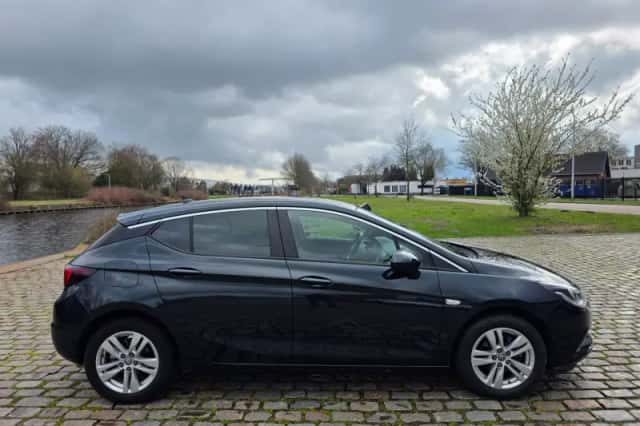 Opel Astra (2019) thumbnail 6