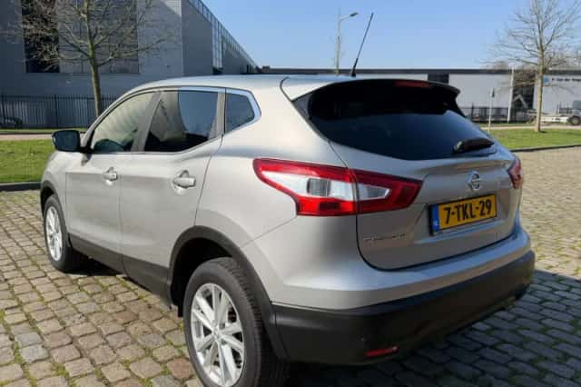 Nissan Qashqai (2014) thumbnail 4