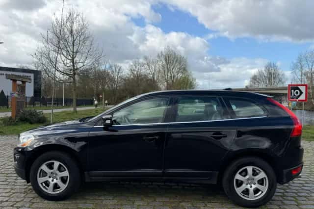 Volvo XC60 (2008) thumbnail 6