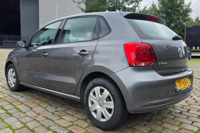 Volkswagen Polo (2011) thumbnail 4