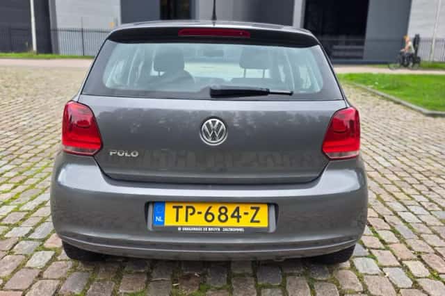 Volkswagen Polo (2011) thumbnail 5