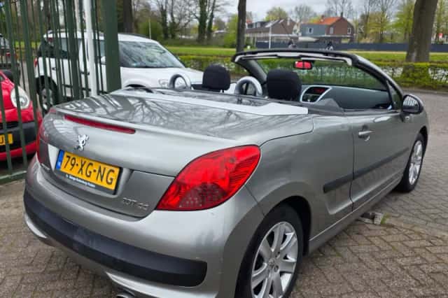 Peugeot 207 (2007) thumbnail 3