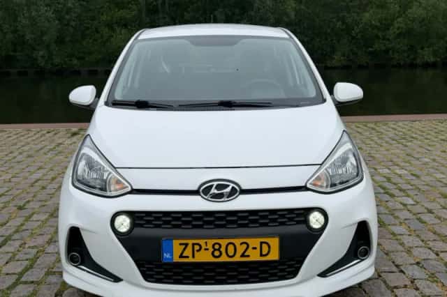 Hyundai i10 (2019) thumbnail 6