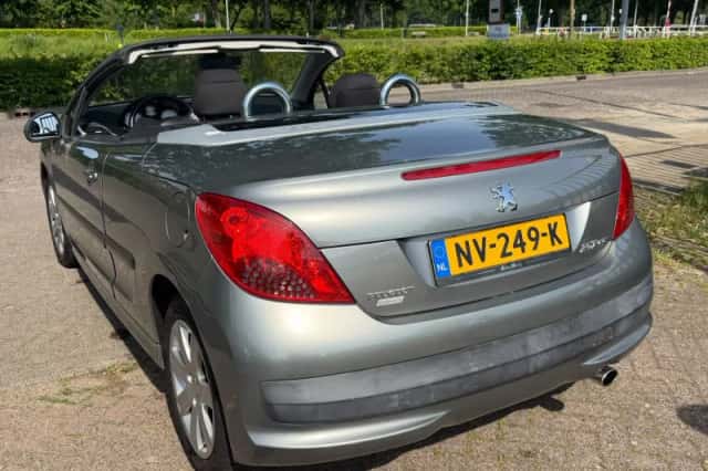Peugeot 207 (2008) thumbnail 4