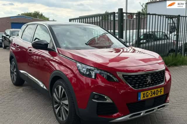 Peugeot 3008 (2018) thumbnail 1