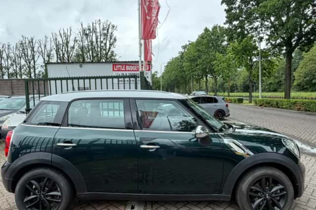MINI Countryman (2013) thumbnail 5