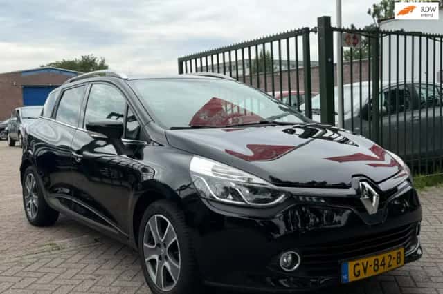 Renault Clio (2015) thumbnail 1