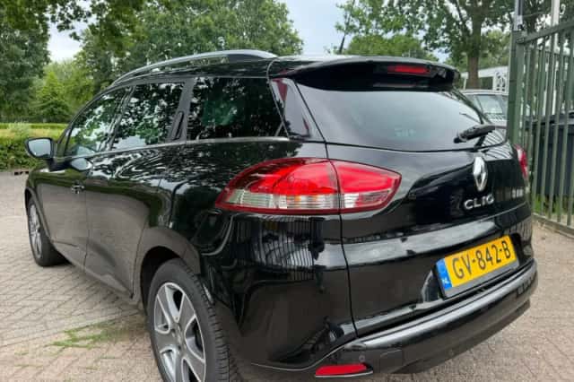 Renault Clio (2015) thumbnail 3