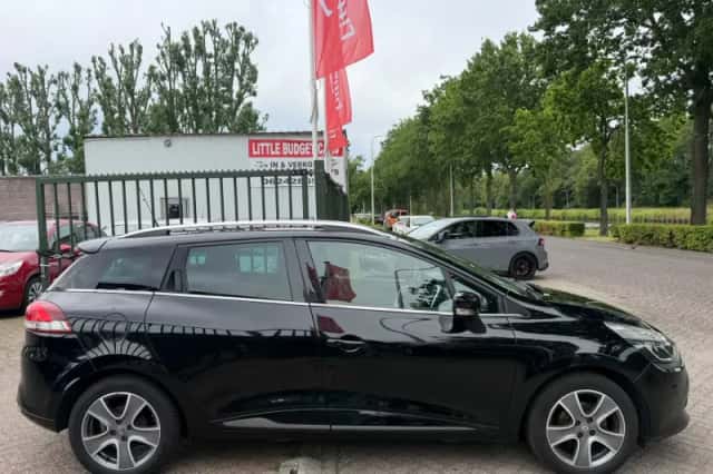 Renault Clio (2015) thumbnail 5