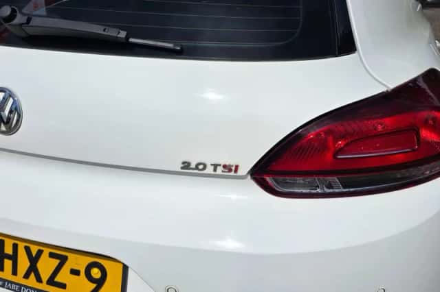 Volkswagen Scirocco (2009) thumbnail 6