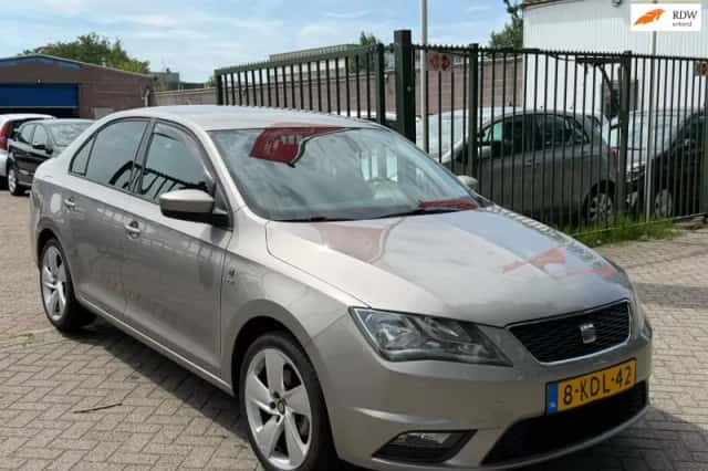 SEAT Toledo (2013) thumbnail 1