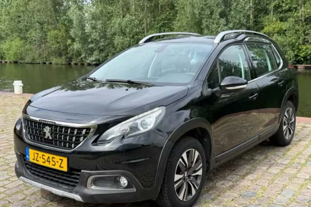 Peugeot 2008 (2016) thumbnail 2