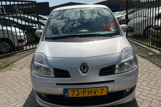 Renault Grand Modus (2011) thumbnail 6