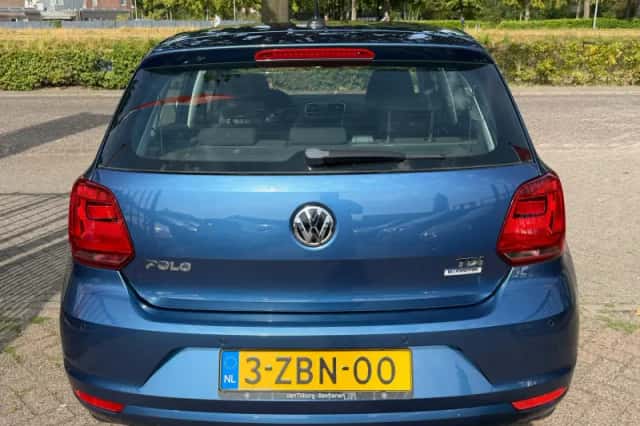 Volkswagen Polo (2014) thumbnail 5
