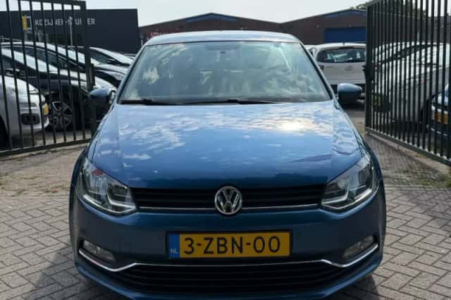 Volkswagen Polo (2014) thumbnail 6