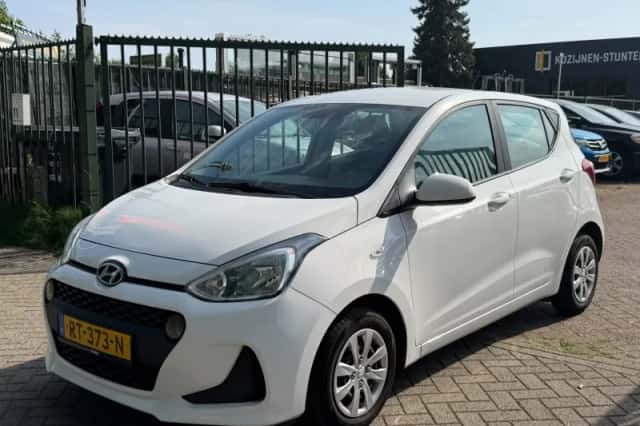 Hyundai i10 (2018) thumbnail 2
