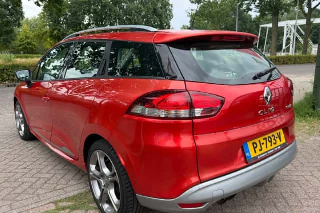 Renault Clio (2016) thumbnail 3