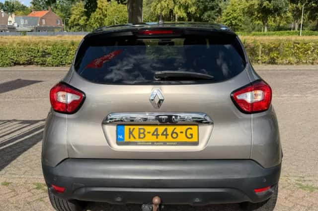 Renault Captur (2013) thumbnail 5