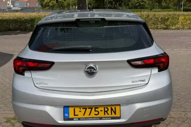 Opel Astra (2019) thumbnail 6