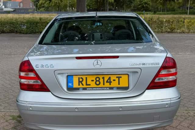Mercedes-Benz C-Klasse (2005) thumbnail 5