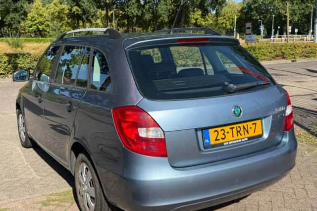 Škoda Fabia (2012) thumbnail 4