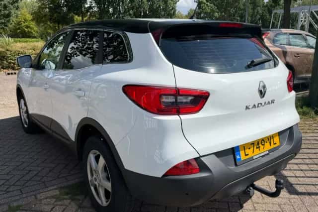 Renault Kadjar (2016) thumbnail 4