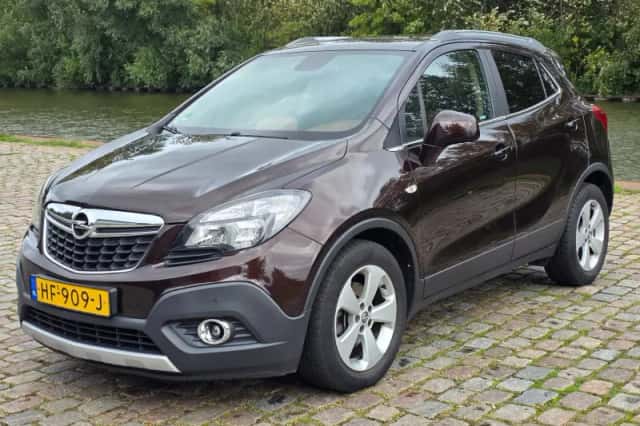 Opel Mokka (2015) thumbnail 2