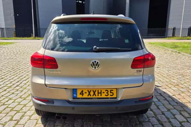 Volkswagen Tiguan (2013) thumbnail 5
