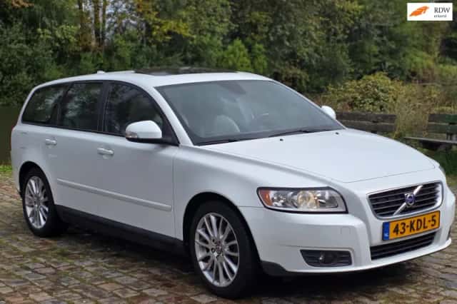 Volvo V50 (2009) thumbnail 1