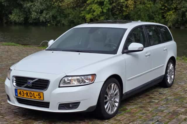 Volvo V50 (2009) thumbnail 2