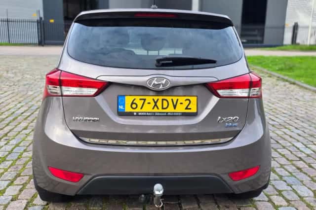 Hyundai ix20 (2012) thumbnail 5