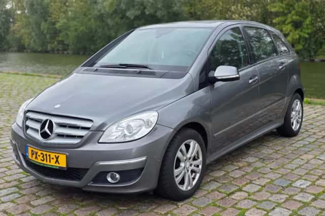 Mercedes-Benz B-Klasse (2008) thumbnail 2
