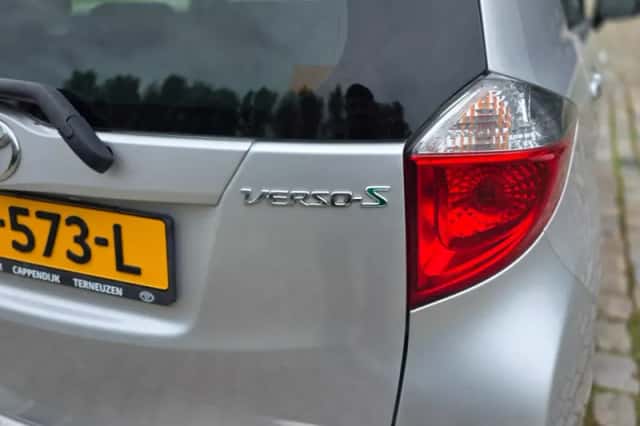 Toyota Verso S (2013) thumbnail 5