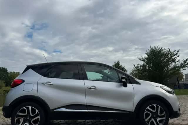 Renault Captur (2013) thumbnail 5
