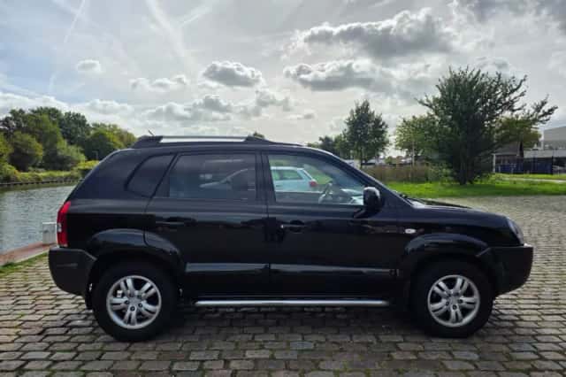 Hyundai Tucson (2007) thumbnail 5