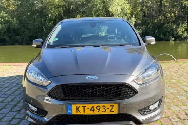 Ford Focus (2016) thumbnail 5