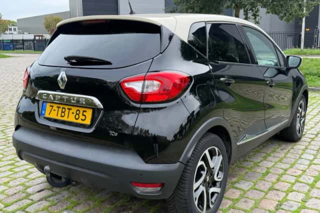 Renault Captur (2014) thumbnail 5