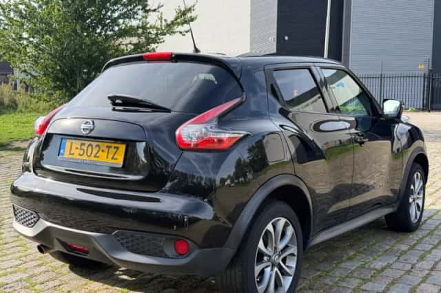 Nissan Juke (2014) thumbnail 3