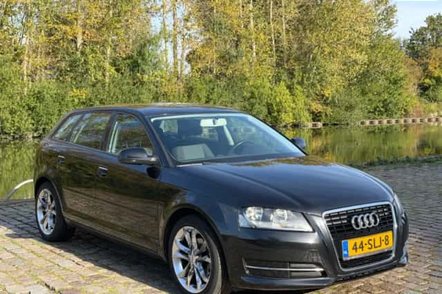Audi A3 (2010) thumbnail 1