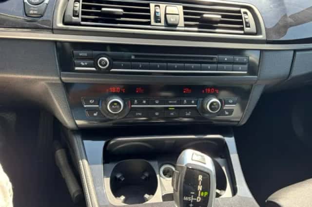 BMW 5-Serie (2014) thumbnail 4