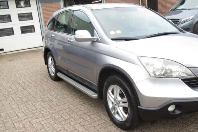 Honda CR-V (2009) thumbnail 3