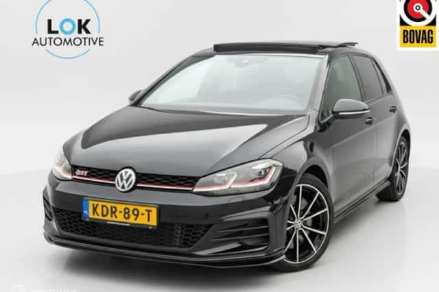 Volkswagen Golf (2019) thumbnail 1