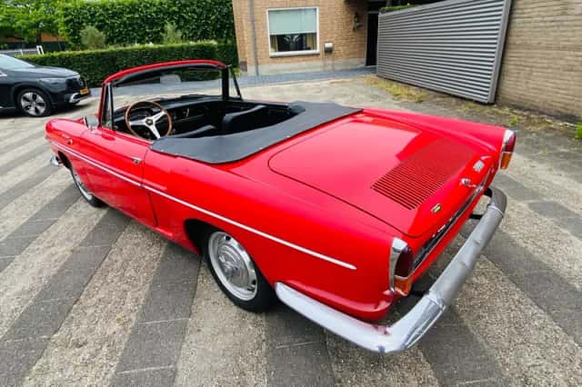 Renault Caravelle (1963) thumbnail 6