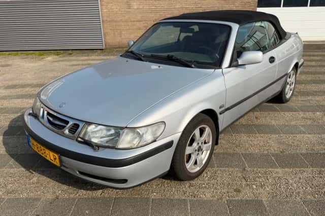 Saab 9-3 (2002) thumbnail 1