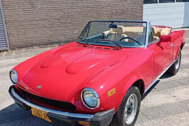 Fiat 124 Spider (1980) thumbnail 1