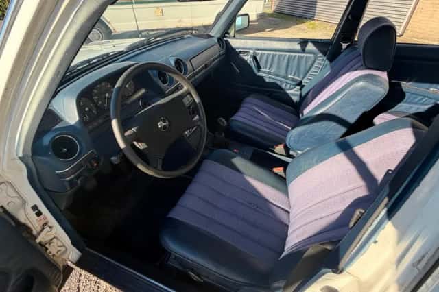 Mercedes-Benz 200-Serie (1981) thumbnail 4