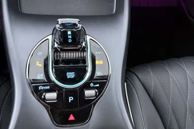 BYD Seal (2026) thumbnail 6