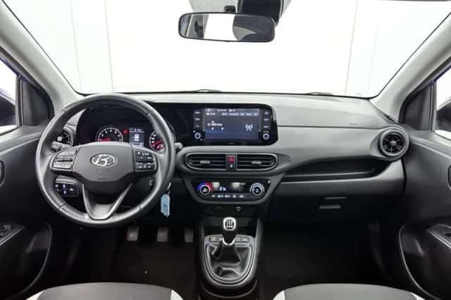 Hyundai i10 (2023) thumbnail 4