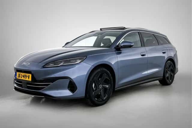 BYD Seal (2025) thumbnail 1